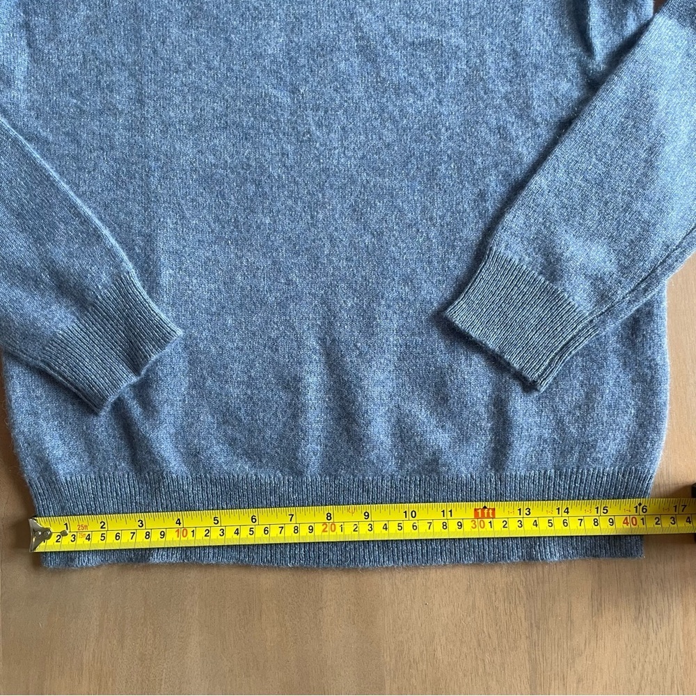 Lord & Taylor 100% Cashmere V-Neck Sweater - Light Blue - Picture 6 of 7